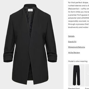 Aritzia - Babaton Power Blazer - Black - Size 4